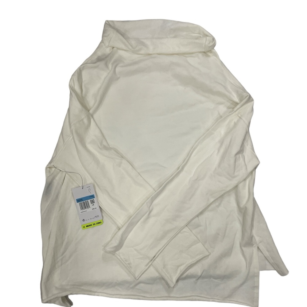 Nike Womens Move to Zero Sweatshirts